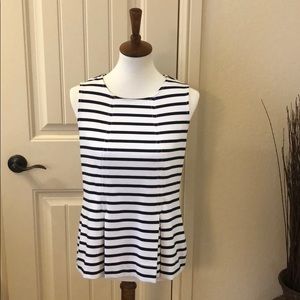 Banana Republic Sleeveless Top - Size Medium